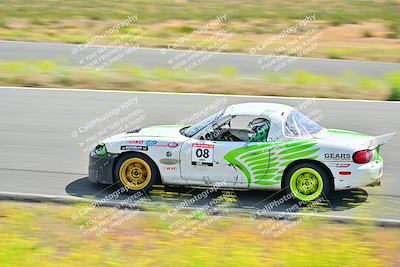 media/May-04-2024-Team Topak Racing (Sat) [[1dff1aa745]]/Inter Low 2/Session 2/